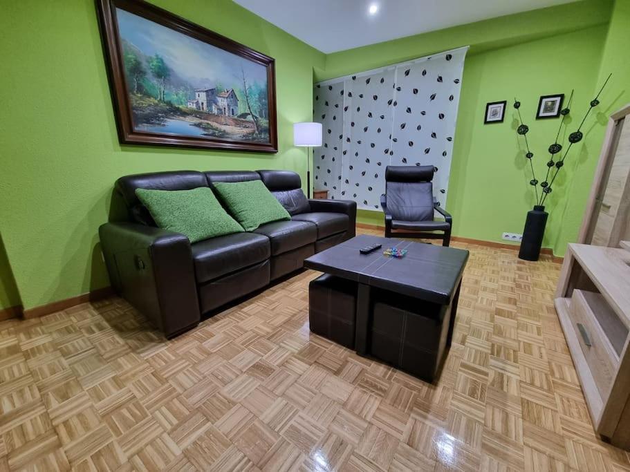 126B Apto Playa - 3 Habitaciones Gijón Kültér fotó